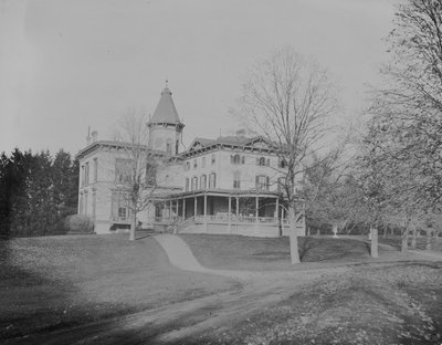 La residenza di John Jacob Astor a Rhinecliff, New York, 1893-94 da Byron Company